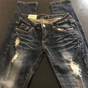 Distressed Dark denim Machine jeans size 28